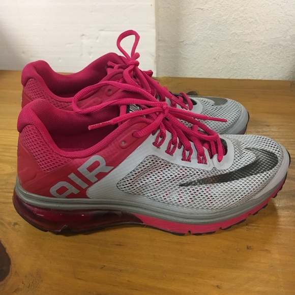 nike air max excellerate 2